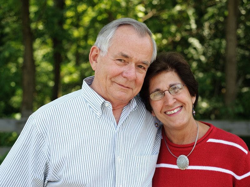 portrait of Joe and Linda Bennett